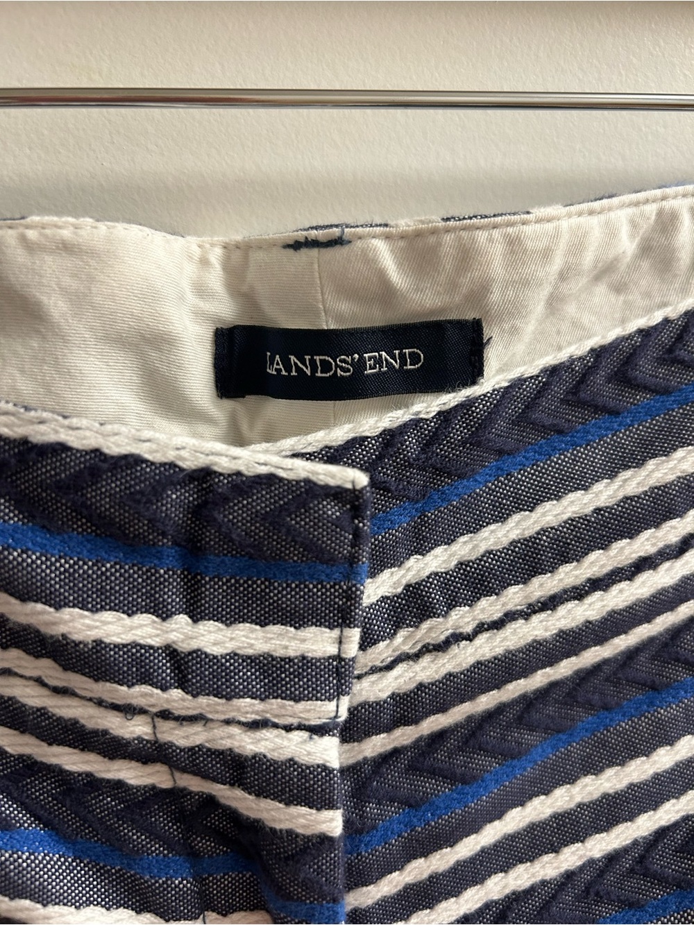Land’s End Women’s Blue and White Striped Chino Shorts - Picture 2 of 6
